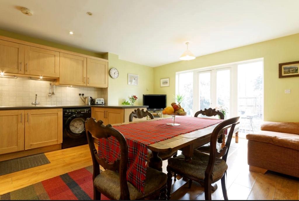 Lynbrook Grove Guesthouse London Bagian luar foto
