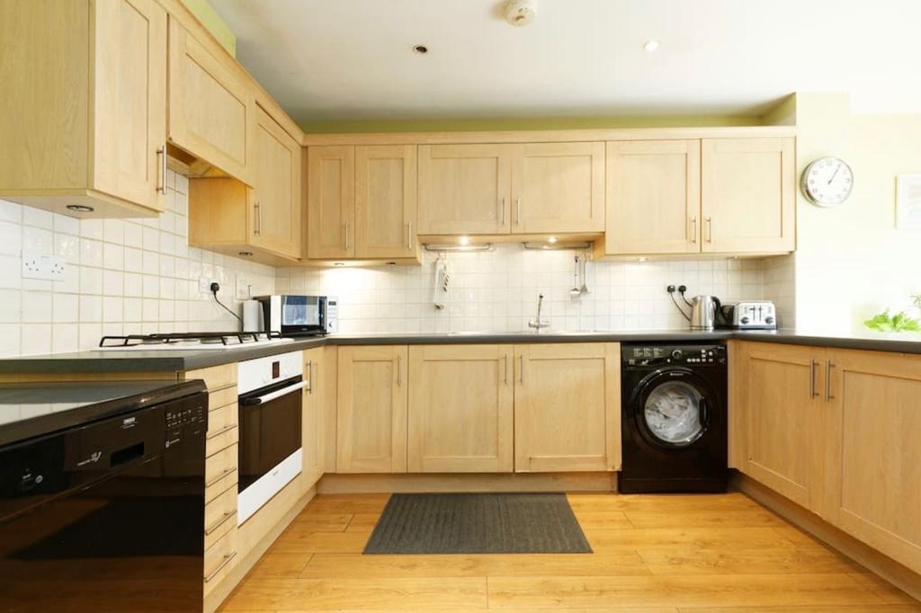 Lynbrook Grove Guesthouse London Bagian luar foto