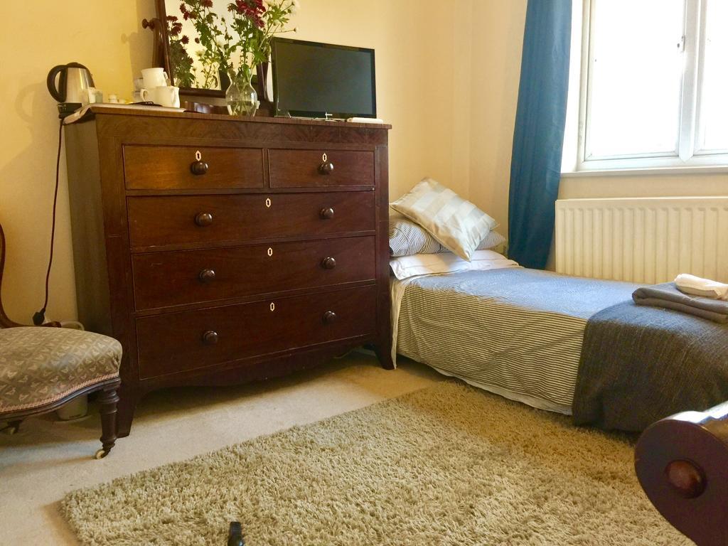 Lynbrook Grove Guesthouse London Bagian luar foto